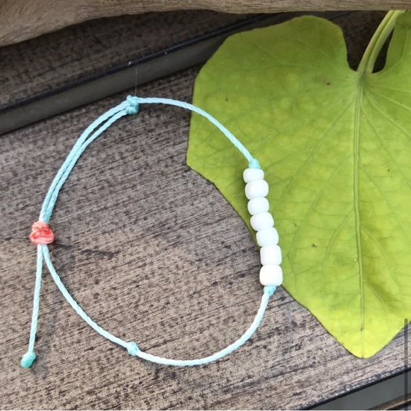 🌻Beautiful Adjustable Coral Bracelet Set🌻 - Picture 7 of 7